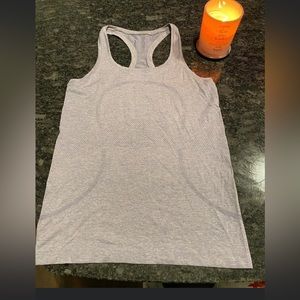 Lululemon tank , light purple size 8